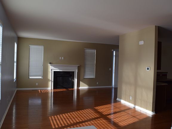 2nd image of 34W564 Roosevelt Ave N #A
