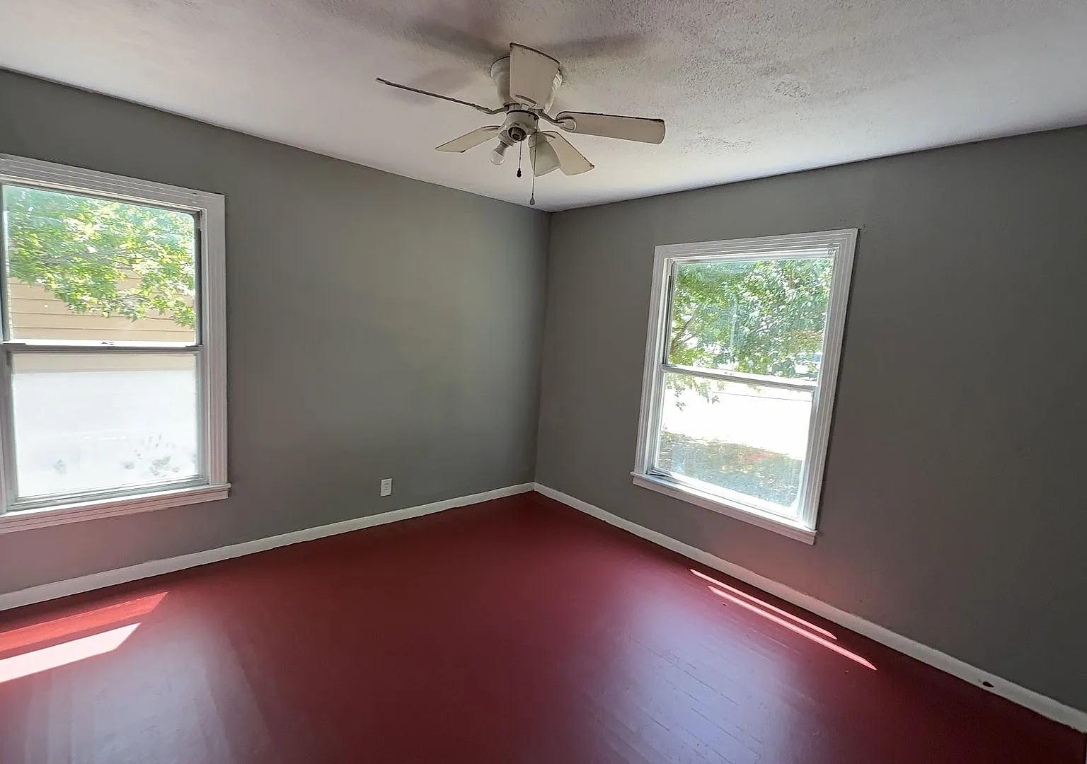 3 bed, 1151 sqft, $1,250 — Photo 2