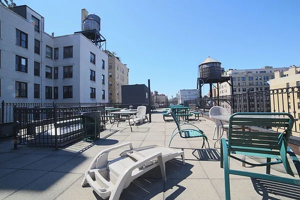 Rented by Stonecrest Realty | media 1