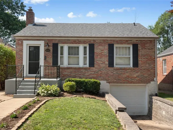 8710 White Ave, Saint Louis, MO 63144