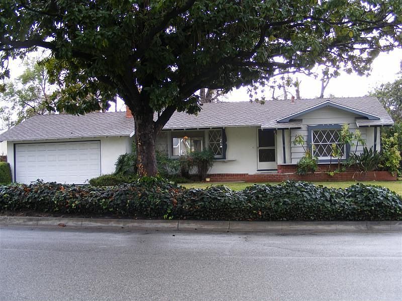 742 E. Herring Ave.