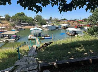 155 E Moonshine Rd, Seymour, TX 76380