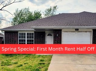 721 Appleridge Dr, Centerton, AR 72719