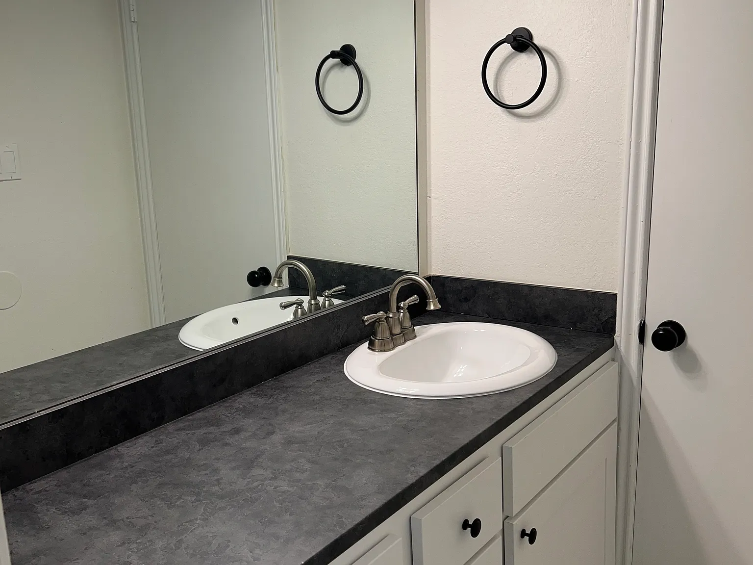 6819 S Creek Dr — Photo 4