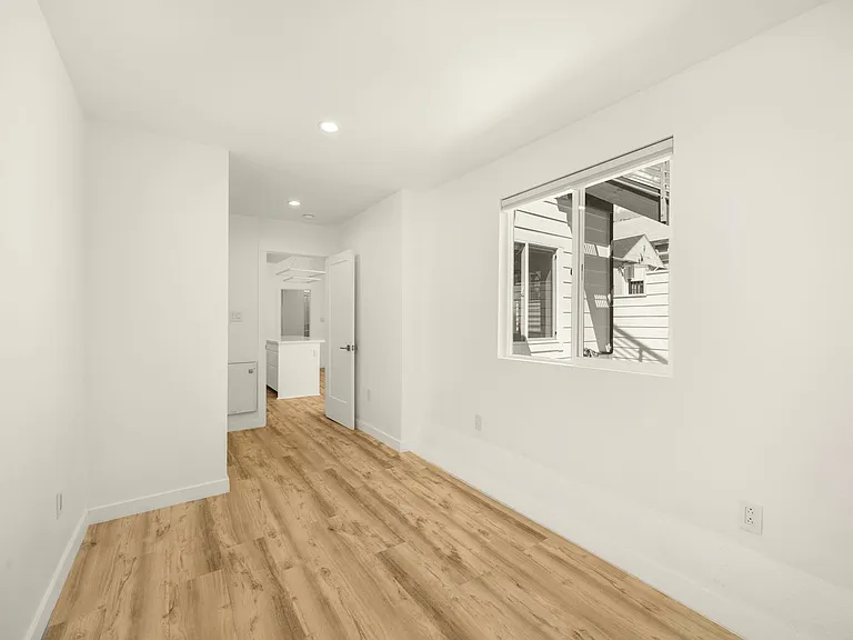 3049-3051 Clement St #1356RC — Photo 10