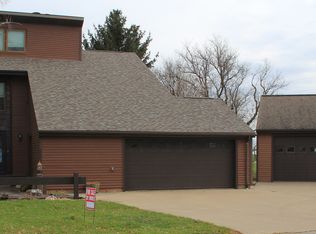 407 Ridge Rd, Montfort, WI 53569