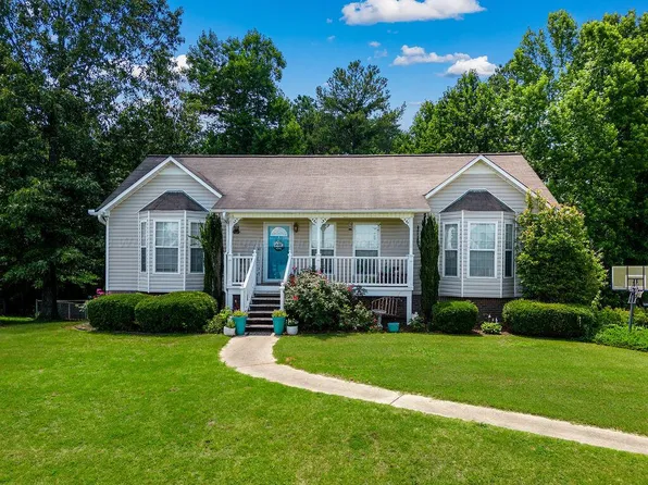 4386 Sunny Side Cir, Warrior, AL 35180