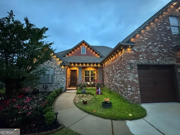 202 Grand View Ave, Kathleen, GA 31047