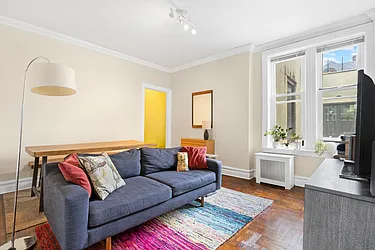 246 Cornelia Street, #D7