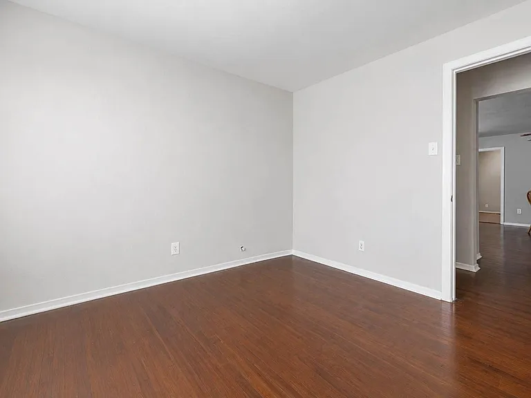7217 Parker Rd — Photo 10