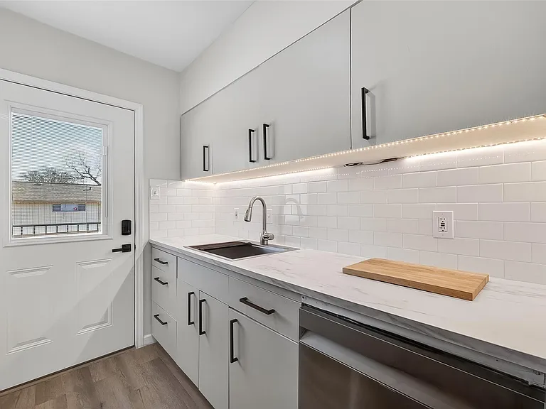 1811 Stoney Brook Dr #91 — Photo 9