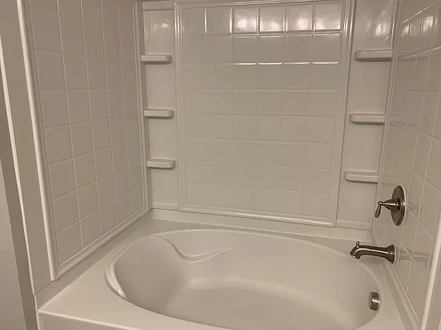 3905 Tresco Xing — Photo 11