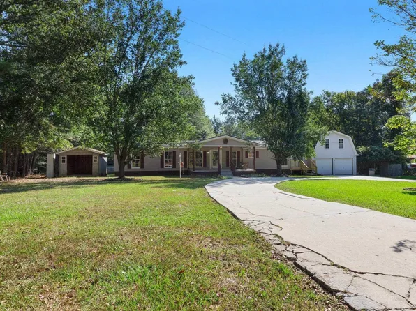 135 Heaton Rd, Clinton, SC 29325