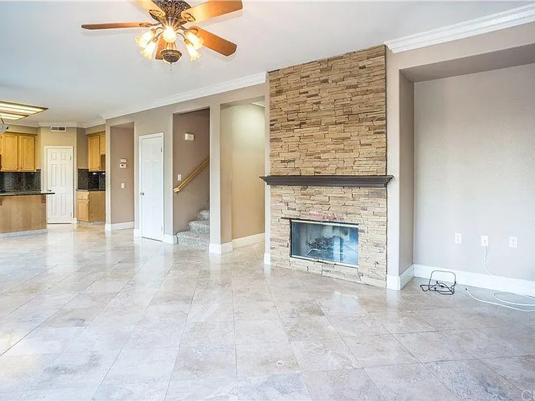 Family Room (other angle)