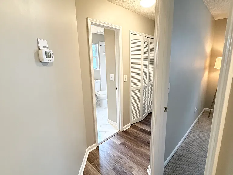 14174 Hampton Falls Dr N — Photo 33
