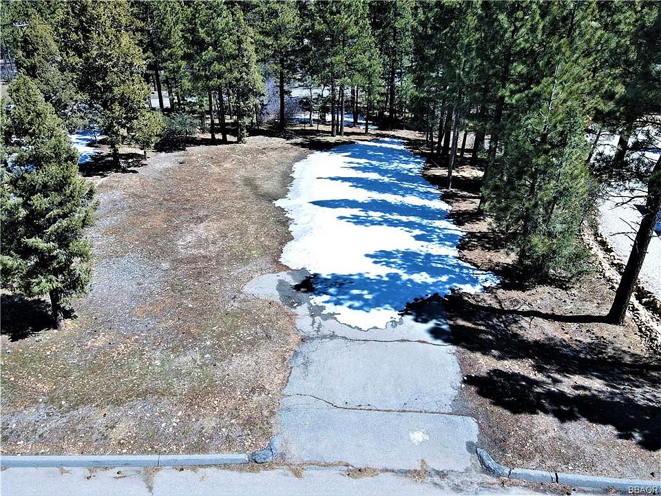 1st image of 562 Creekside Ln