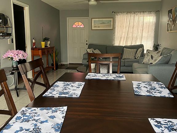 2nd image of 818 Poplarwood Ln