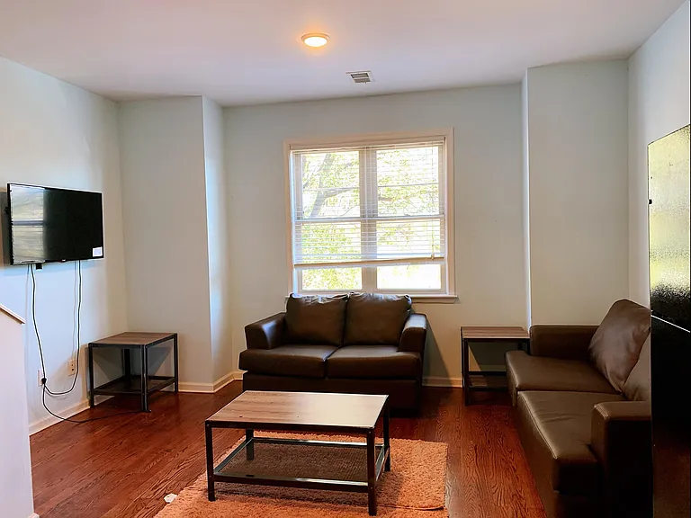 1430 N Willington St #B — Photo 2