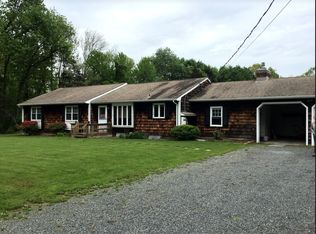 102 Pine Bank Rd, Flemington, NJ 08822