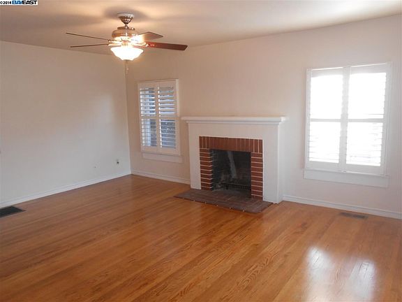 4th image of 311 Stoakes Ave