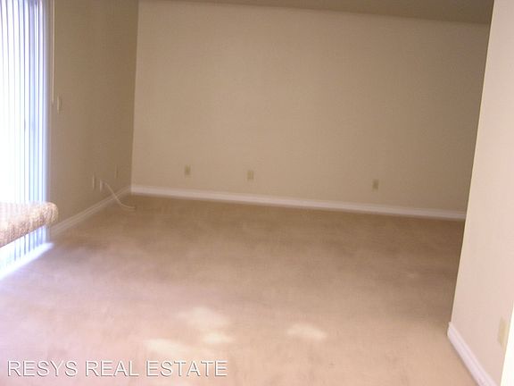 4th image of 5317 Indian River Dr Unit 289