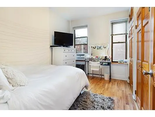 Rented by Douglas Elliman | media 39