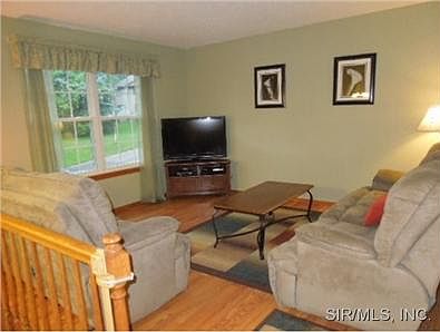 Large Bright Living Room