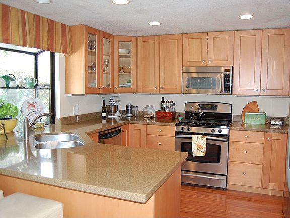 5th image of 5124 Cambridge Ln