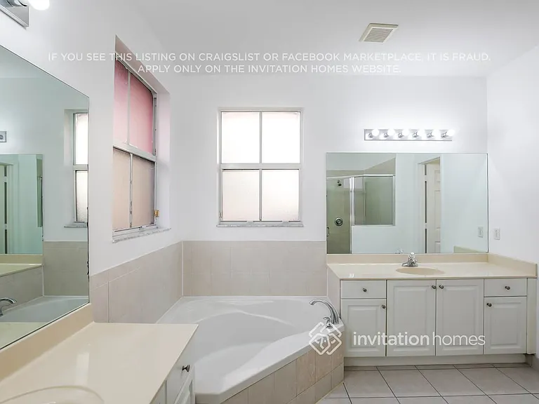 11783 SW 153rd Pl — Photo 12