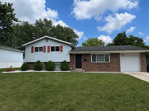540 Leacrest Pl W Photo 1