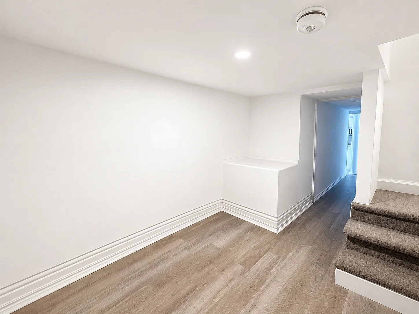 16 West Ave - B01 — Photo 3