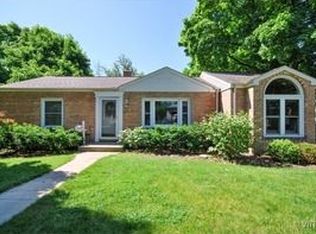 1026 Garner Ave, Wheaton, IL 60187