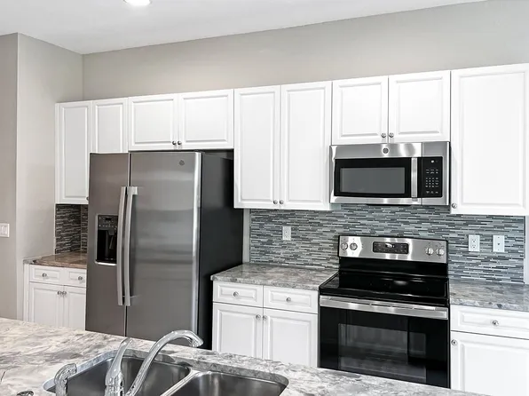 1674 SE Harp Ln, Pt Saint Lucie, FL 34953