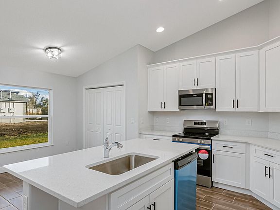 4th image of 2519 Hester Ave SE #B