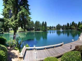 13954 NE 60th Way, Redmond, WA 98052