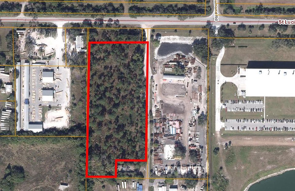 2nd image of 5067 St Lucie Boulevard