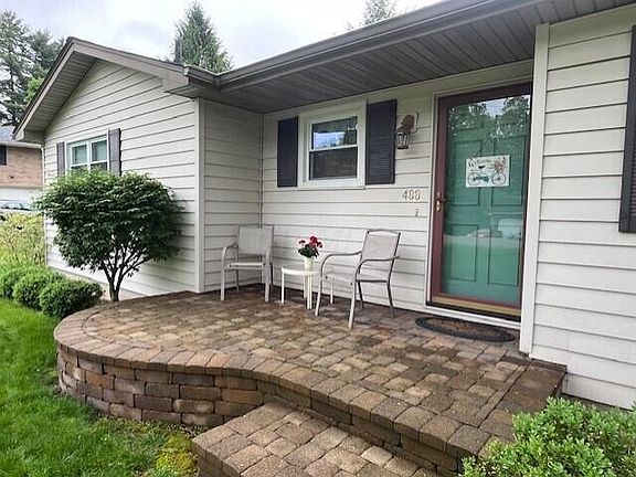 2nd image of 488 Lynwood Ln