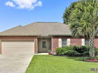 18235 Martha Dr, Zachary, LA 70791