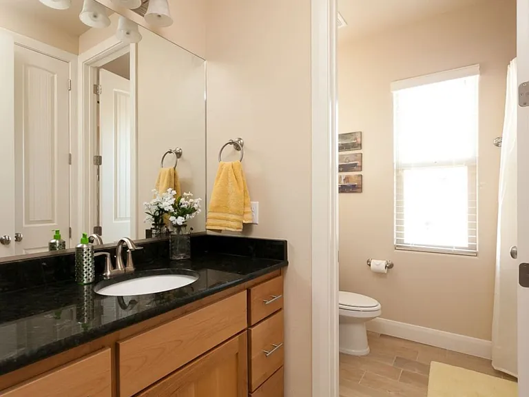 N Coral Ridge Dr — Photo 46