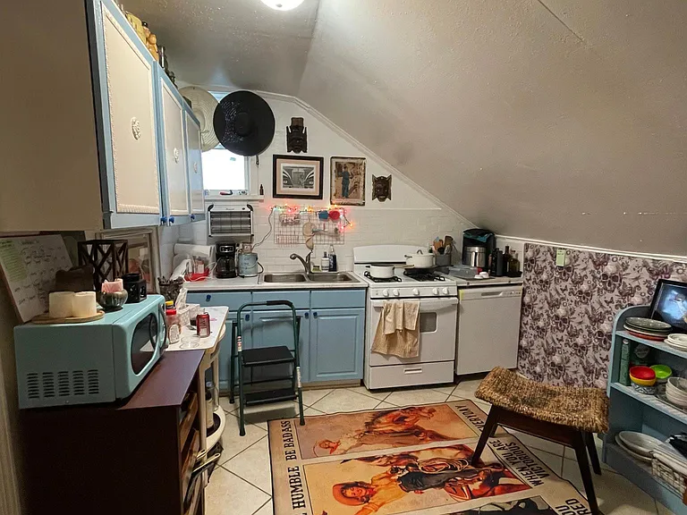 4316 Baronne St #J — Photo 6
