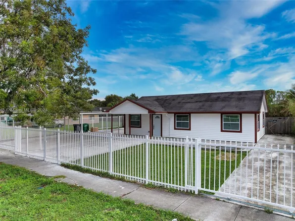 22721 SW 115th Ave, Miami, FL 33170