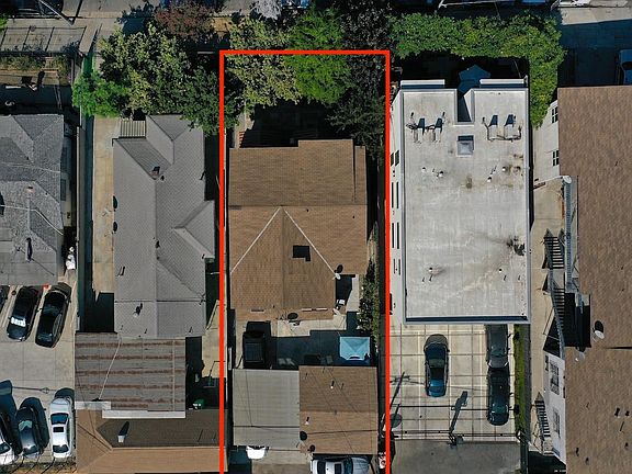 2nd image of 128 N Alvarado St APT 3