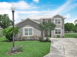 2910 Fairway Ln, Bowling Green, FL 33834
