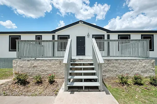 132 County Road 247 Photo 1