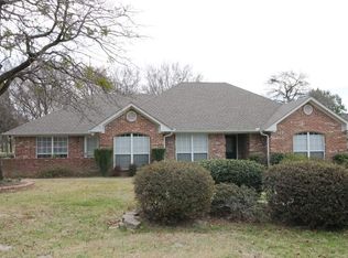 119 Clubview Dr, Hideaway, TX 75771