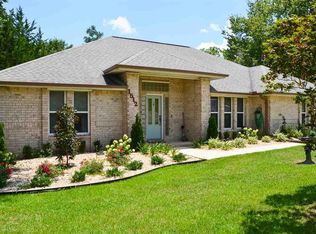 1512 Colwyn Dr, Cantonment, FL 32533