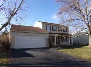 1004 Oakland Ln, Aurora, IL 60504