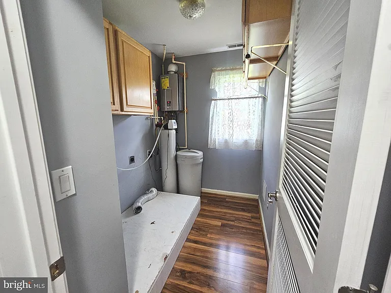 217 Falmouth Way — Photo 17
