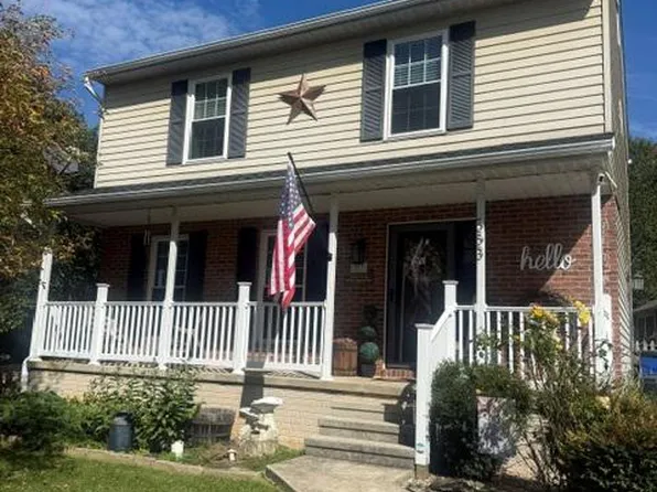 553 Crossbridge Dr, Westminster, MD 21158