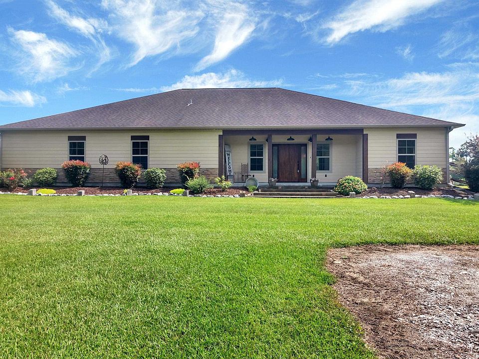 1st image of 3665 Cypress Lake Dr